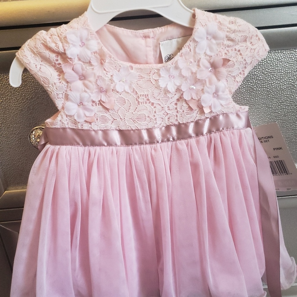 Pink dress